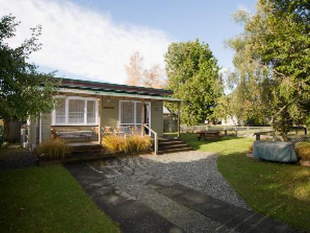 Accommodation Fiordland -The Three Bedroom House At 226A Milford Road Te Anau Esterno foto